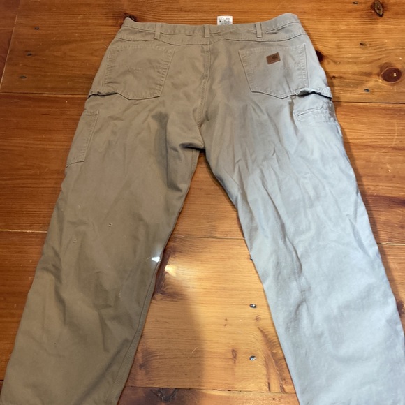 Carhartt Pants Carhartt 4 X 30 Loose Fit Carpenter Pants Khaki B59